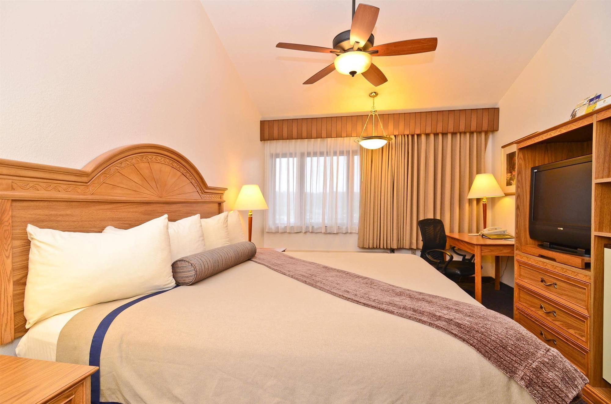 Best Western Kodiak Inn & Convention Center Bilik gambar
