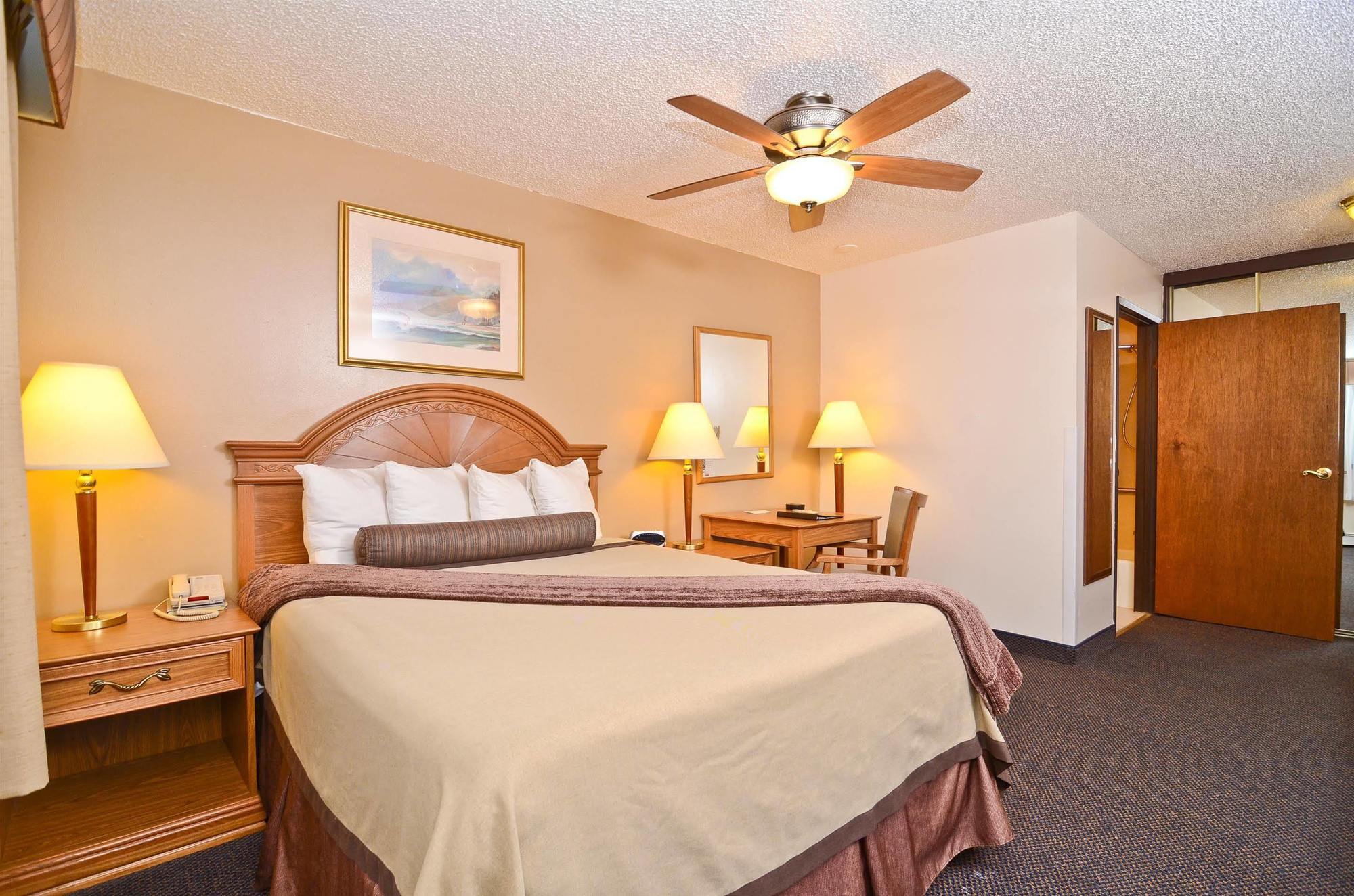 Best Western Kodiak Inn & Convention Center Bilik gambar